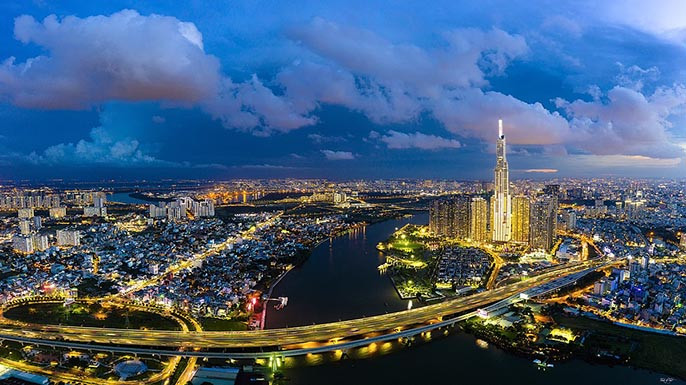 Thành phố Hồ Chí Minh - trung tâm kinh tế sôi động nhất Việt Nam